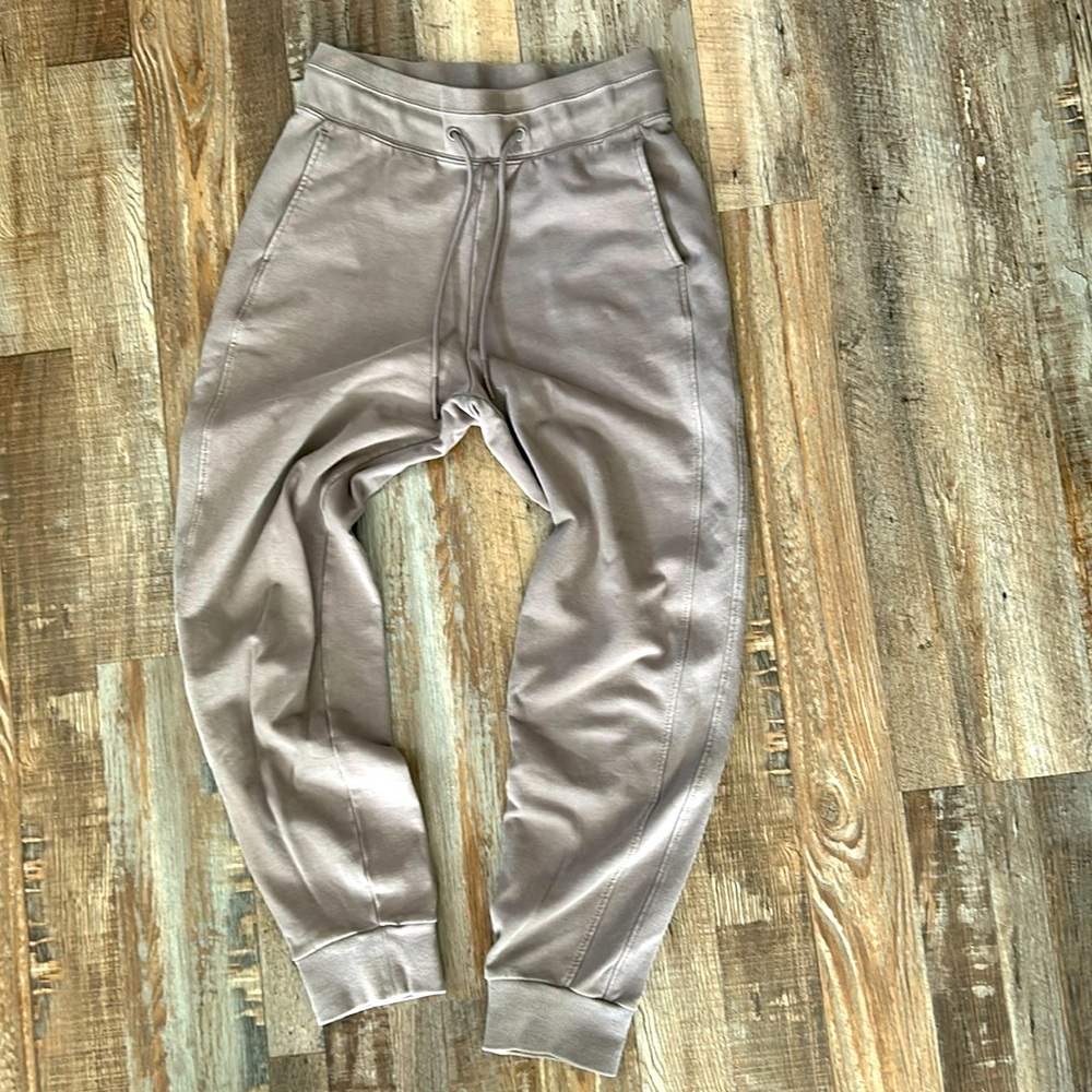 Women’s JoyLab joggers